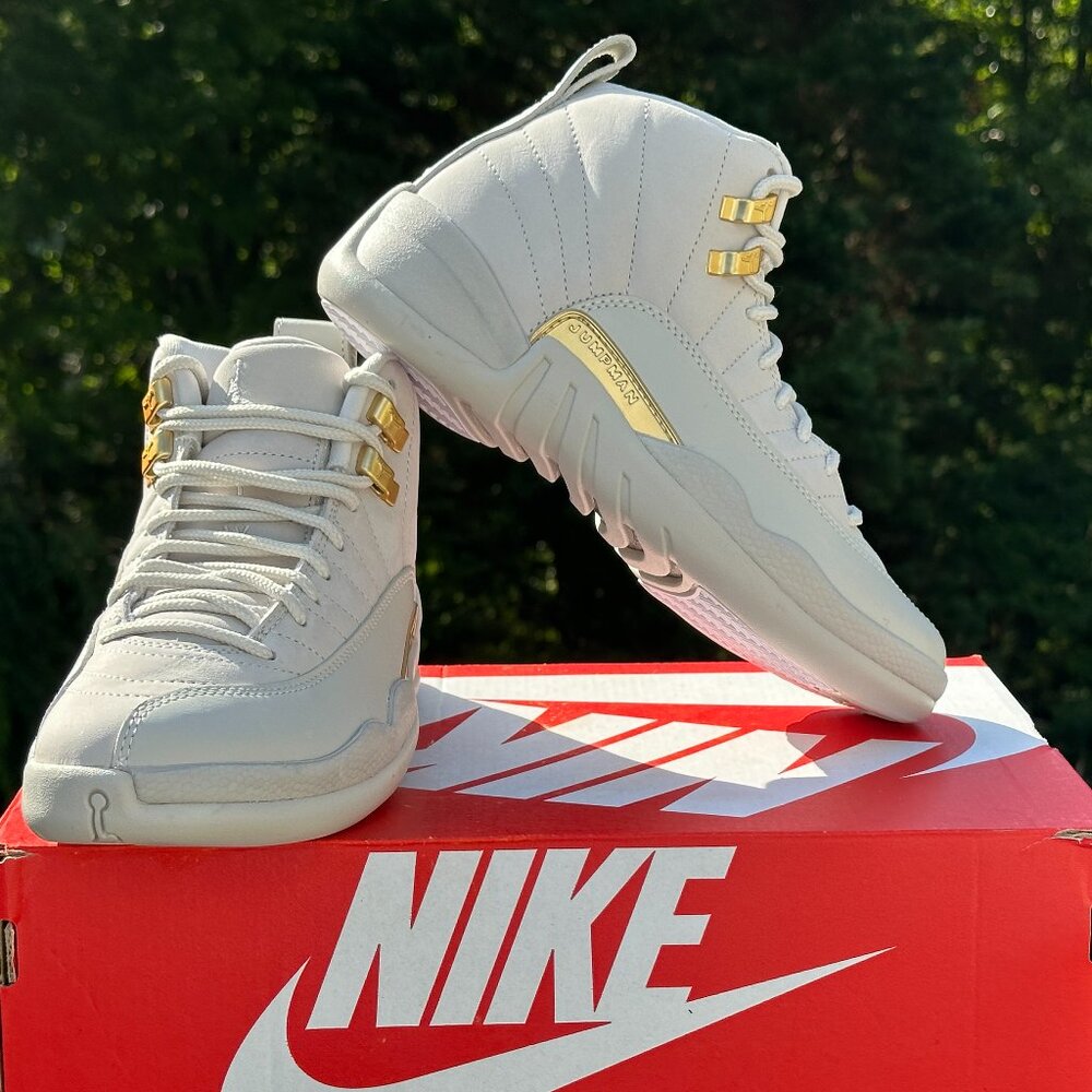 Nike Air Jordan 12 Retro Casual Sneaker (White Gold) - Womens 6 | fits 4.5Y NEW